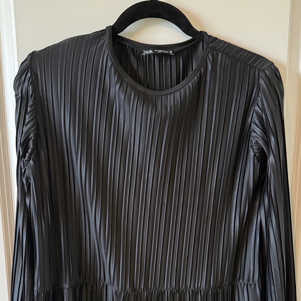 Zara Elegant Black Long Sleeve Dress - Picture 3 of 5